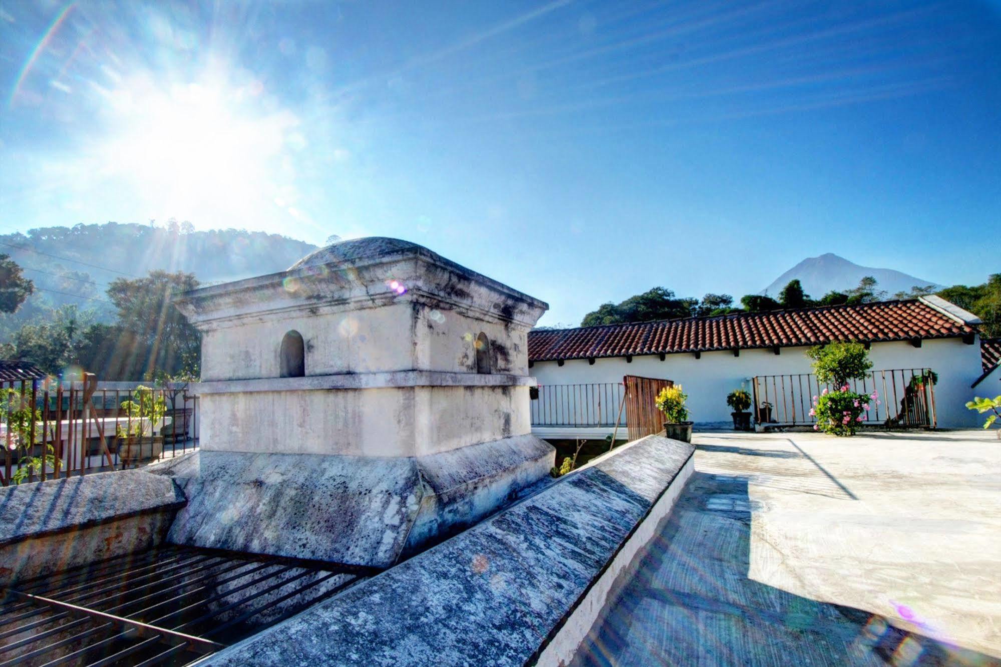 Hotel Sor Juana Antigua Екстер'єр фото