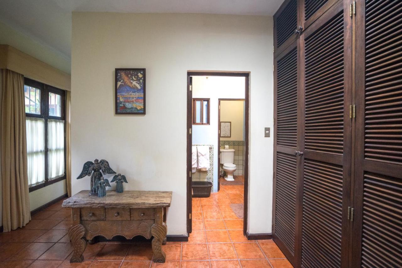 Hotel Sor Juana Antigua Екстер'єр фото